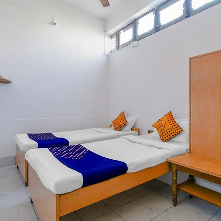 Oyo Flagship 71156 Hotel Jaybee'S Dibrugarh Esterno foto